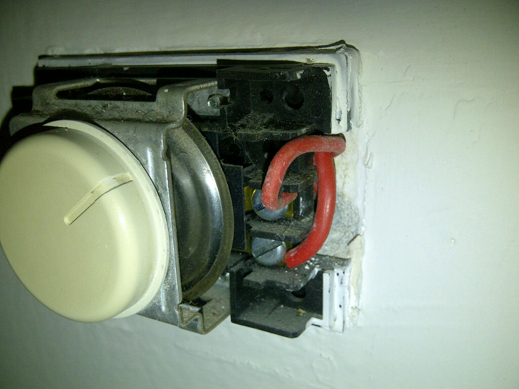 termostato-classico-installato.jpg